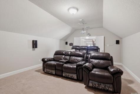 18223 Branson Falls San Antonio TX 78255