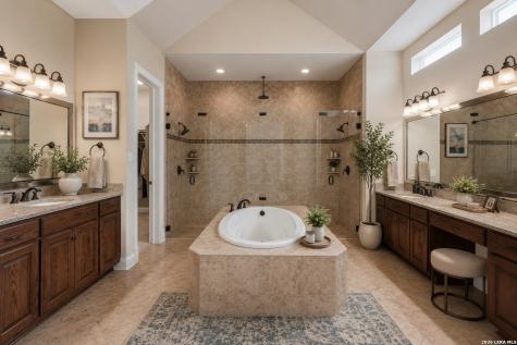 18223 Branson Falls San Antonio TX 78255