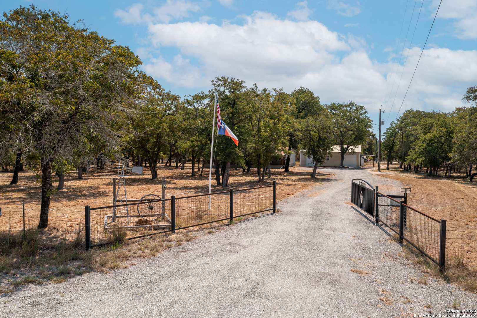 115 Longhorn Road Stockdale TX 78160