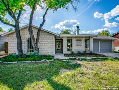 7631 Glen Mont San Antonio TX 78239
