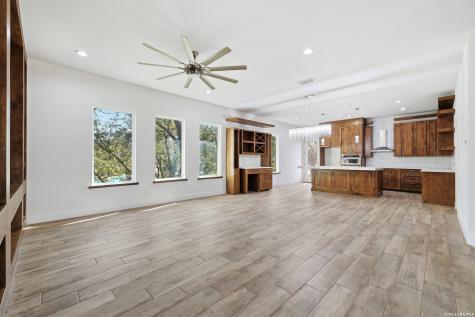 19402 Easy Oak San Antonio TX 78258