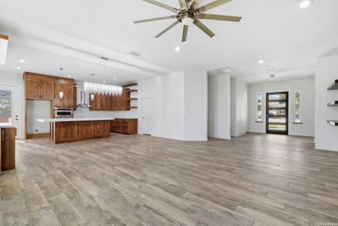 19402 Easy Oak San Antonio TX 78258