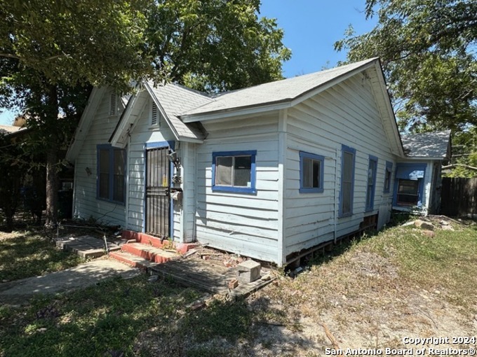 335 Elmhurst Avenue San Antonio TX 78209