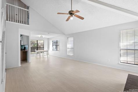 7563 Tantivity San Antonio TX 78249