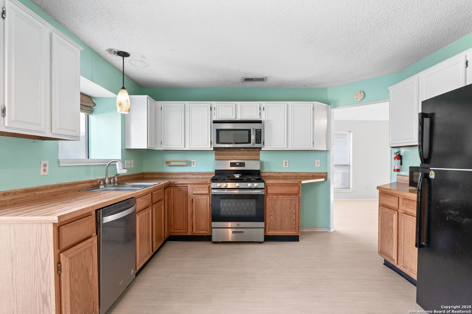 7563 Tantivity San Antonio TX 78249