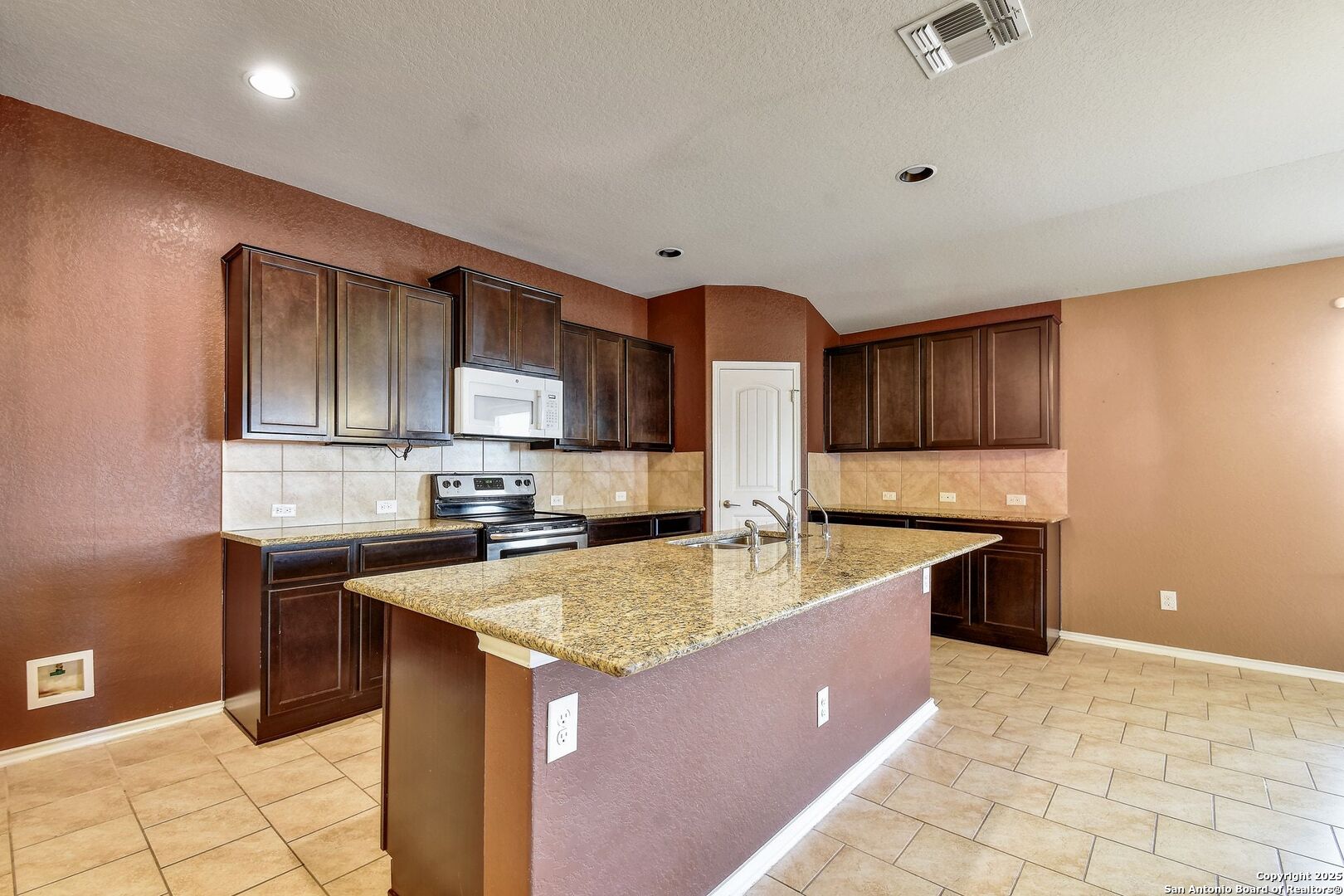 11135 Creek Eagle San Antonio TX 78245