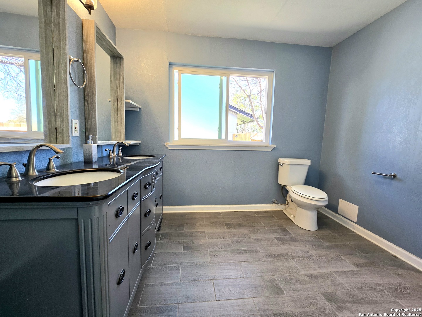 5894 Castle Run San Antonio TX 78218