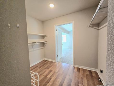 5894 Castle Run San Antonio TX 78218