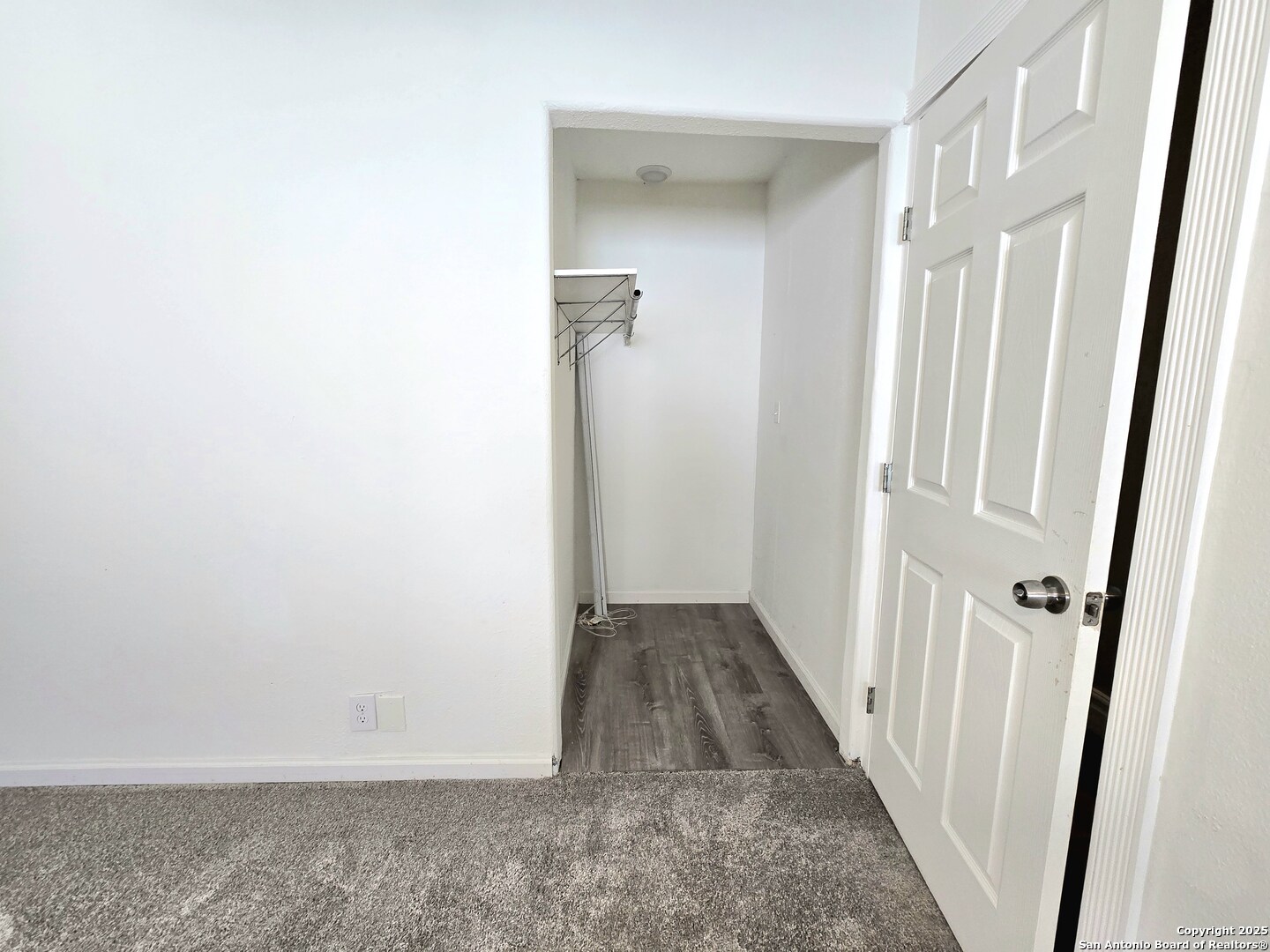 5894 Castle Run San Antonio TX 78218