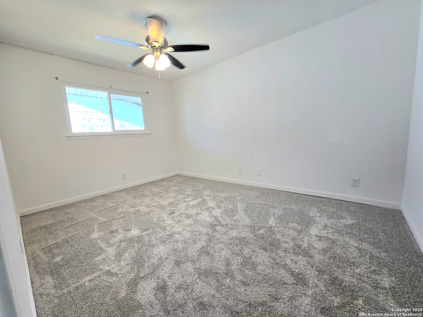 5894 Castle Run San Antonio TX 78218