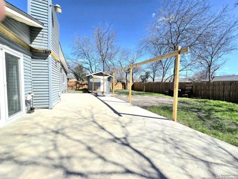 5894 Castle Run San Antonio TX 78218