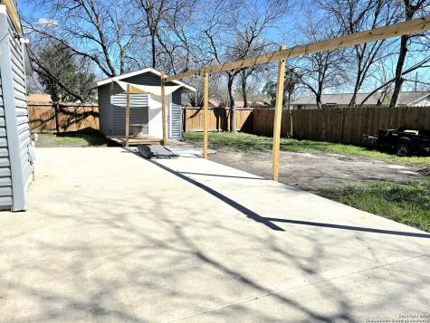 5894 Castle Run San Antonio TX 78218