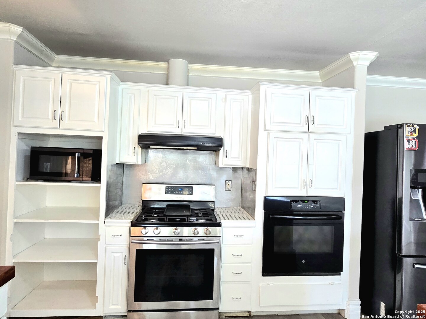 5894 Castle Run San Antonio TX 78218