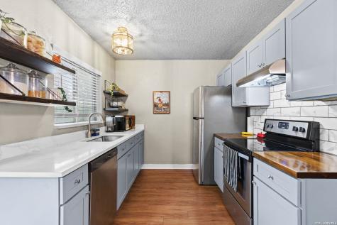 5250 Gordon Cooper Kirby TX 78219