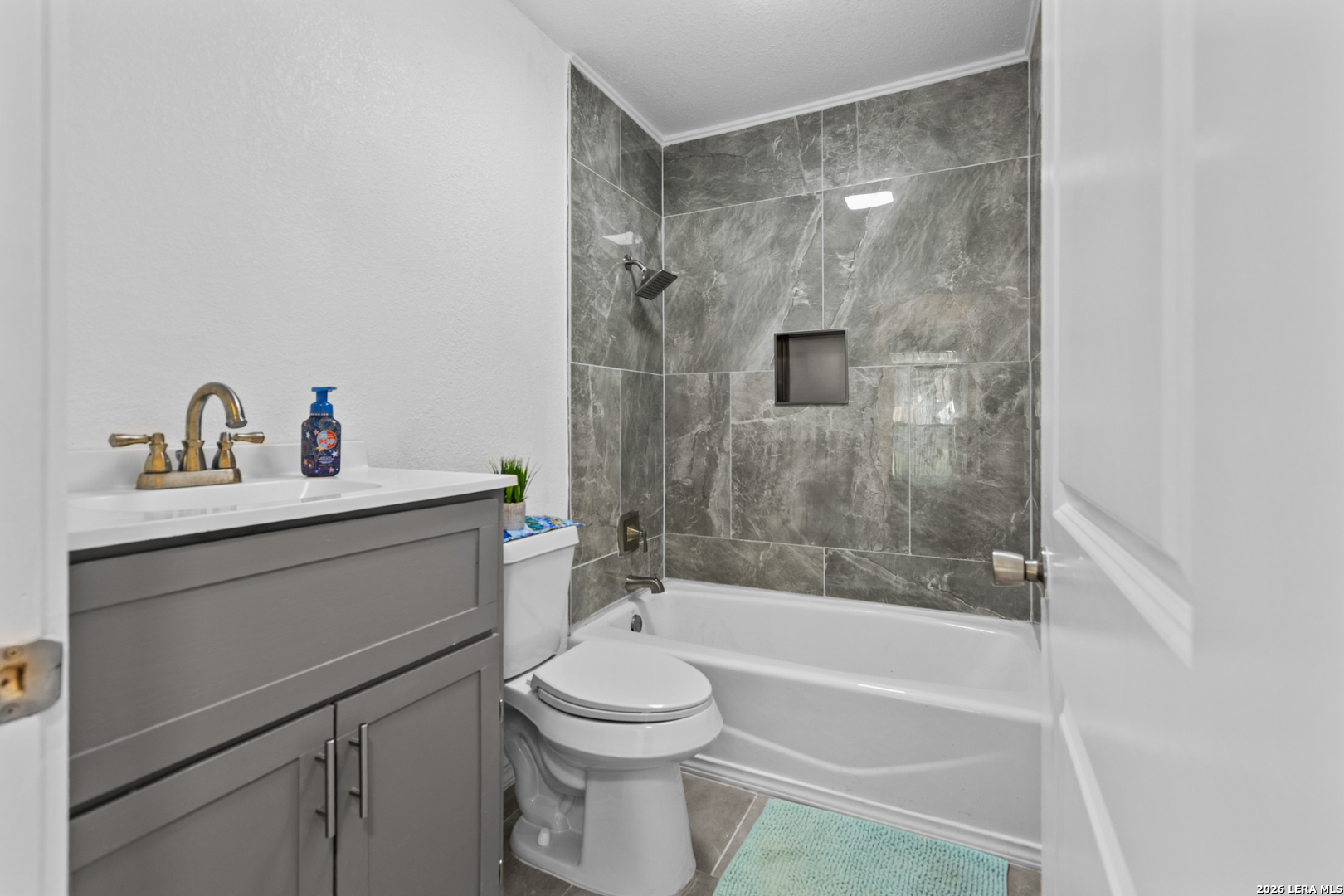 923 Saddlebrook Drive San Antonio TX 78245