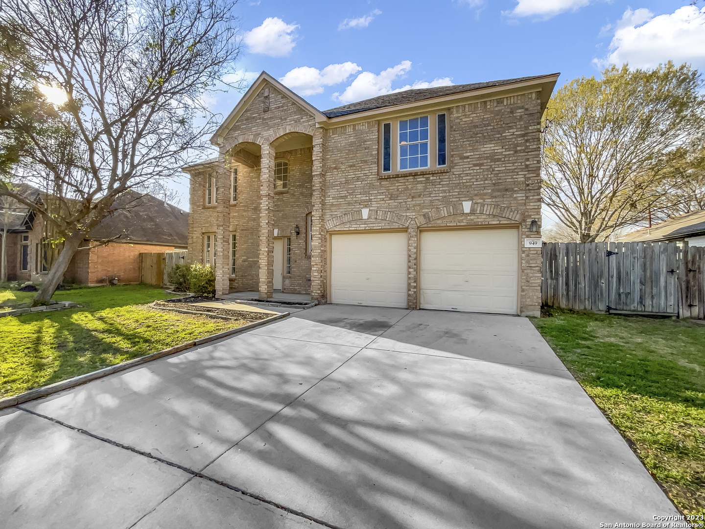 949 Rio Verde New Braunfels TX 78130