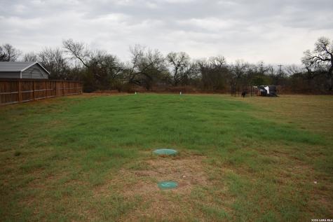 17016 Rancho Escondido Atascosa TX 78002