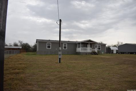 17016 Rancho Escondido Atascosa TX 78002