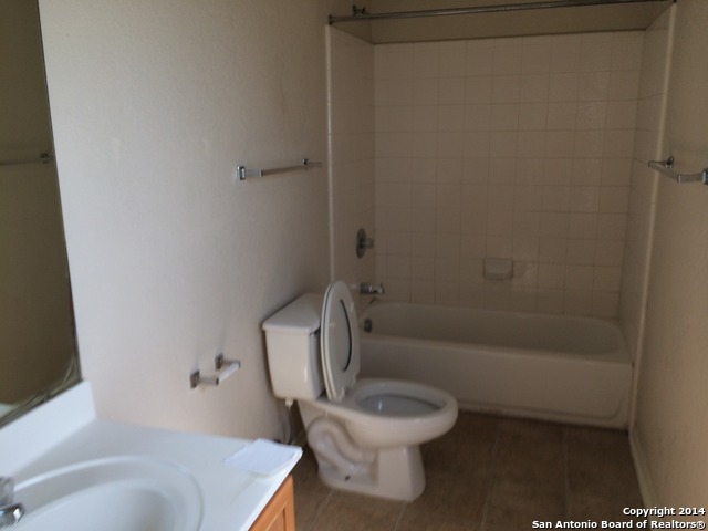 4935 Bending Trail San Antonio TX 78247