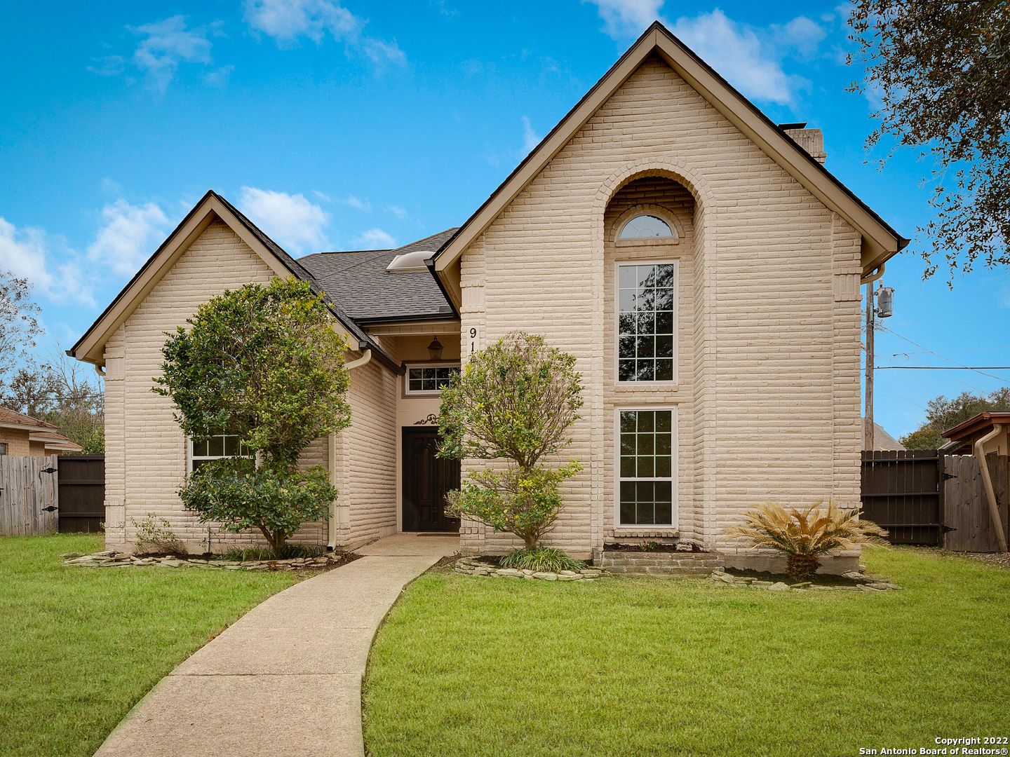 9147 Windgarden Windcrest TX 78239