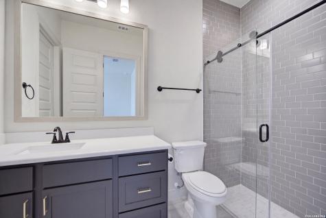 102 Cascada Boerne TX 78006