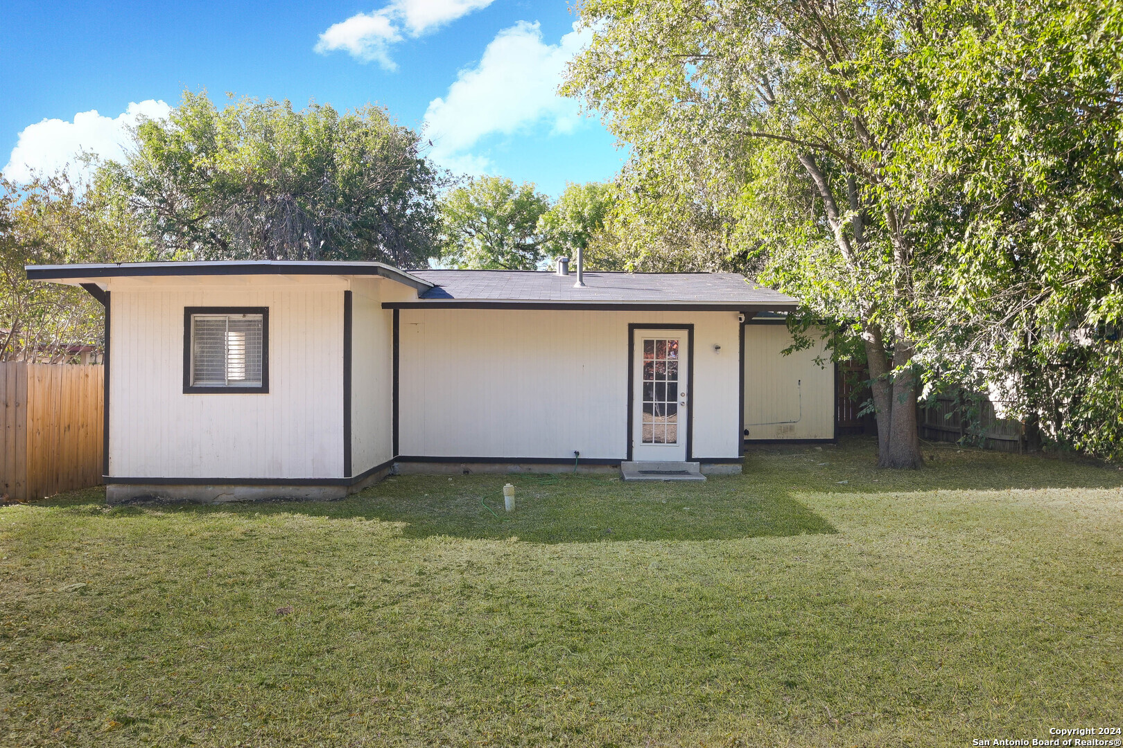 6119 Deep Valley Drive San Antonio TX 78242