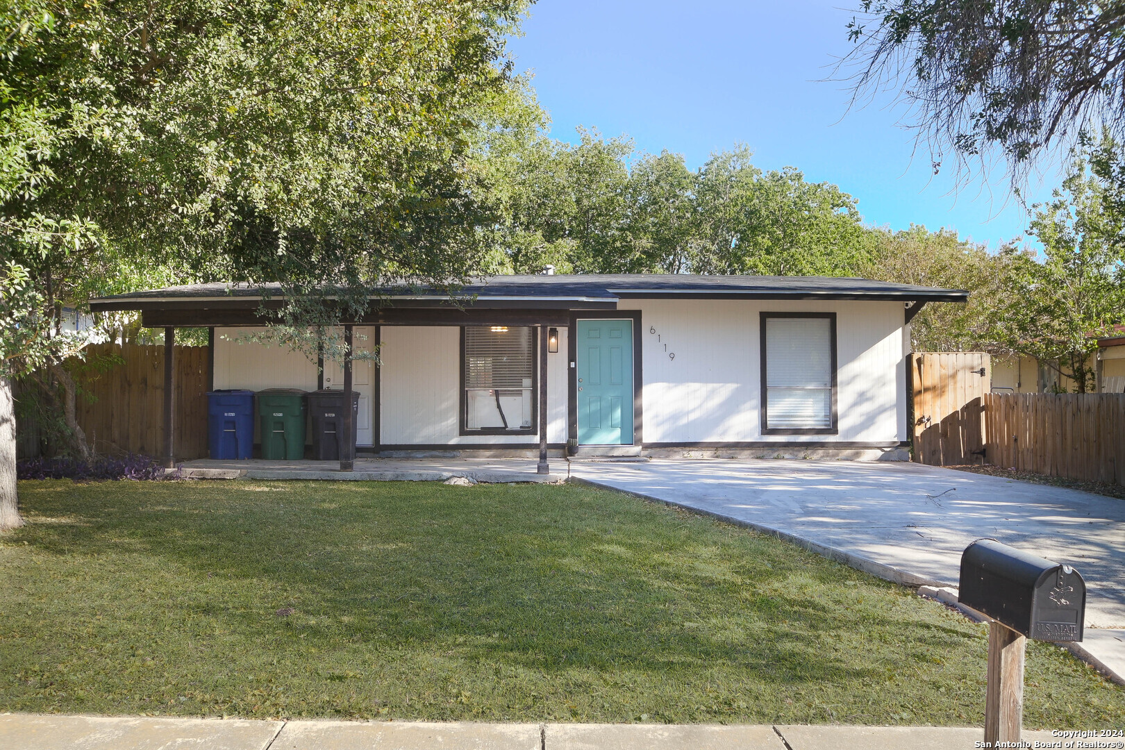 6119 Deep Valley Drive San Antonio TX 78242