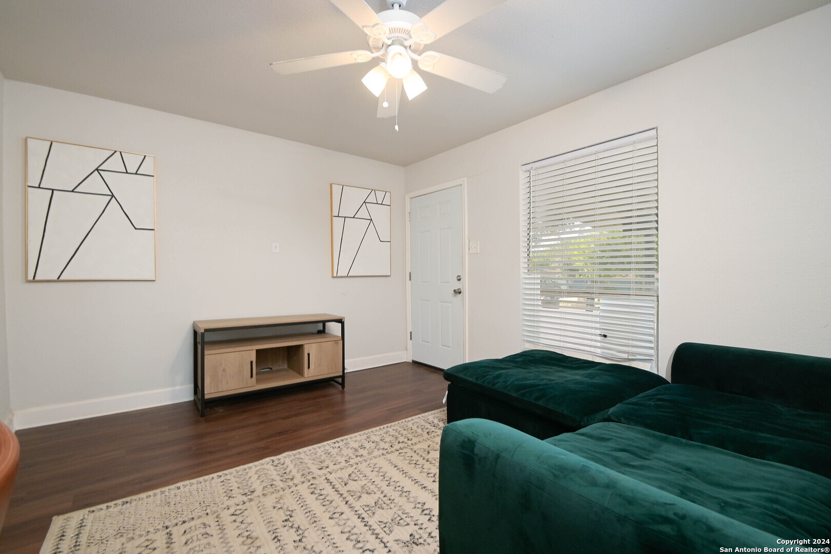 6119 Deep Valley Drive San Antonio TX 78242