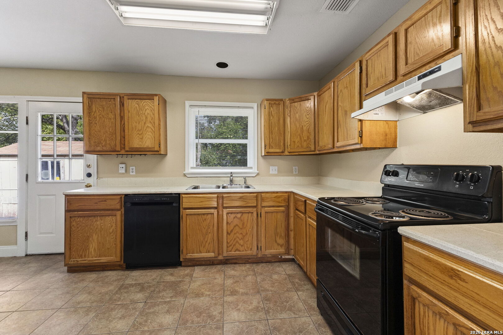 243 Storeywood Drive San Antonio TX 78213