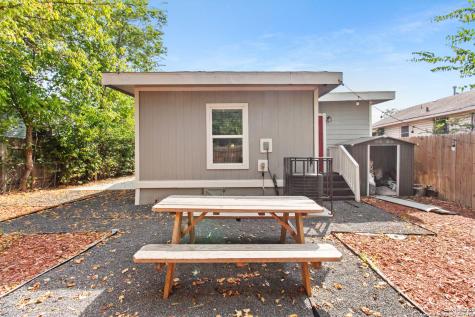 1923 Dawson San Antonio TX 78202