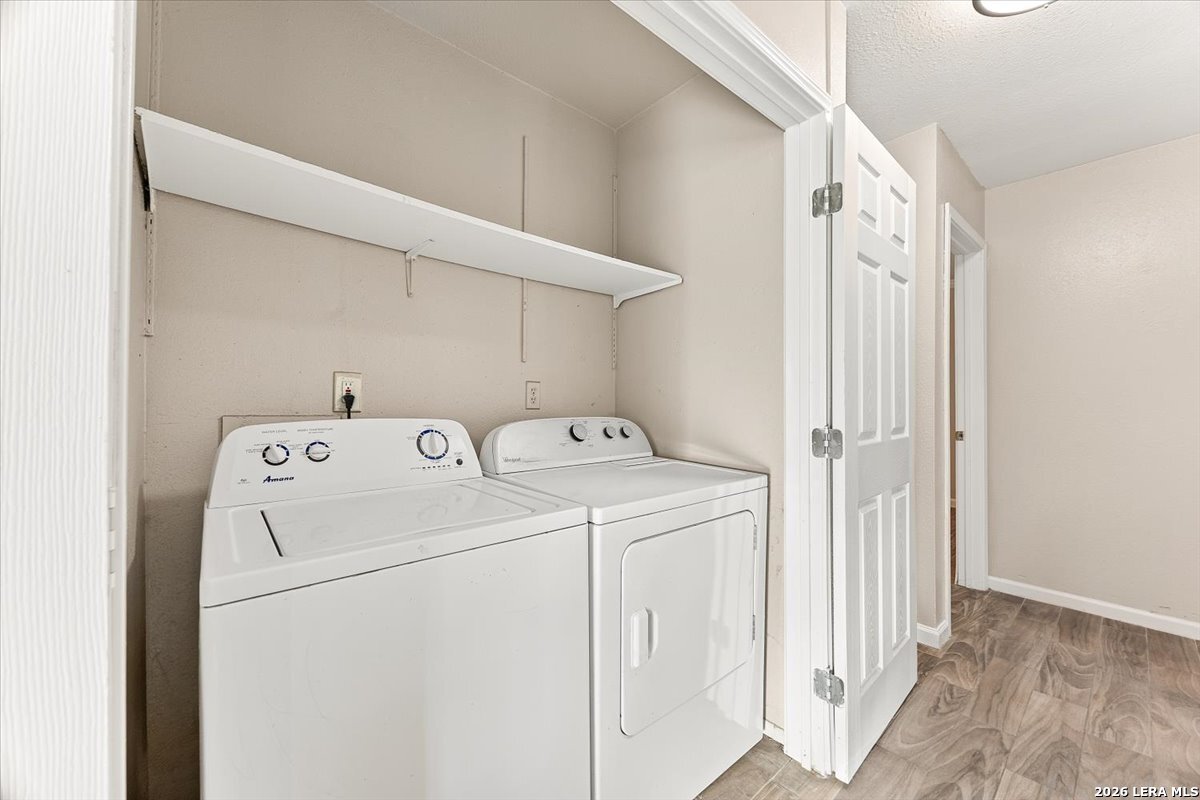 7906 Laurel Bend San Antonio TX 78250