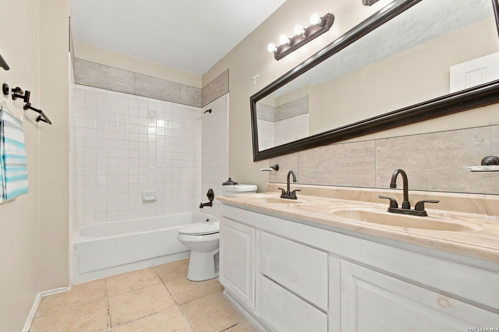 16903 Vista Forest Drive San Antonio TX 78247