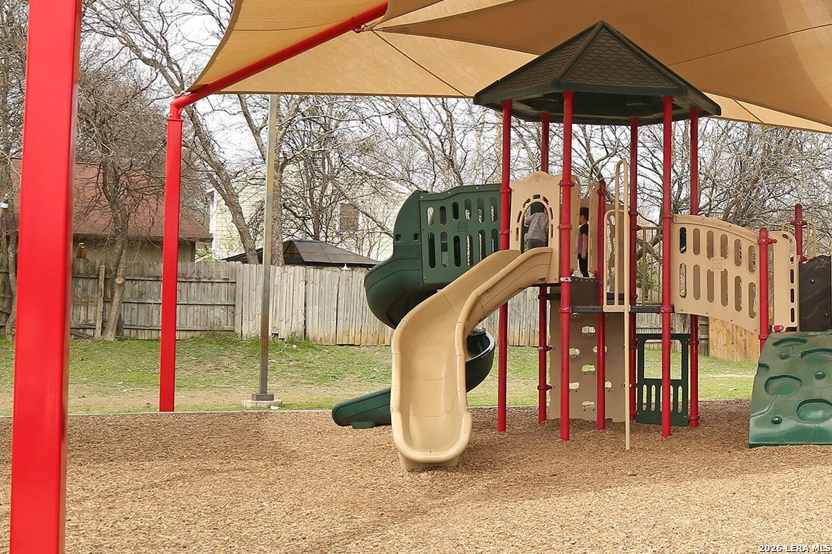 6210 Outlook Ridge San Antonio TX 78233