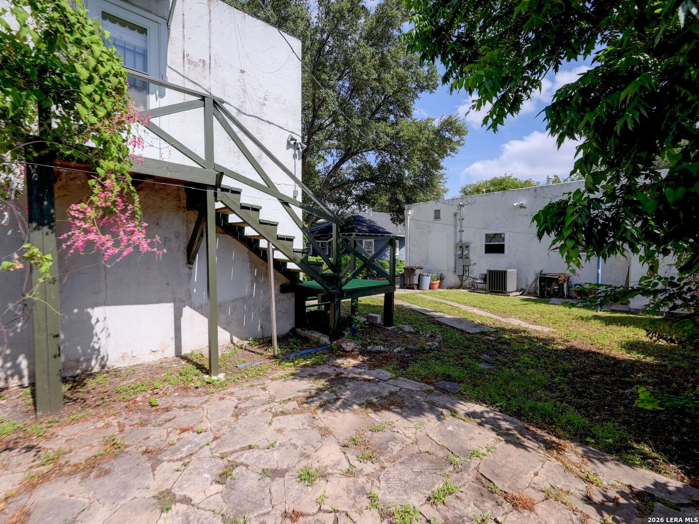 1549 W Huisache Avenue San Antonio TX 78201