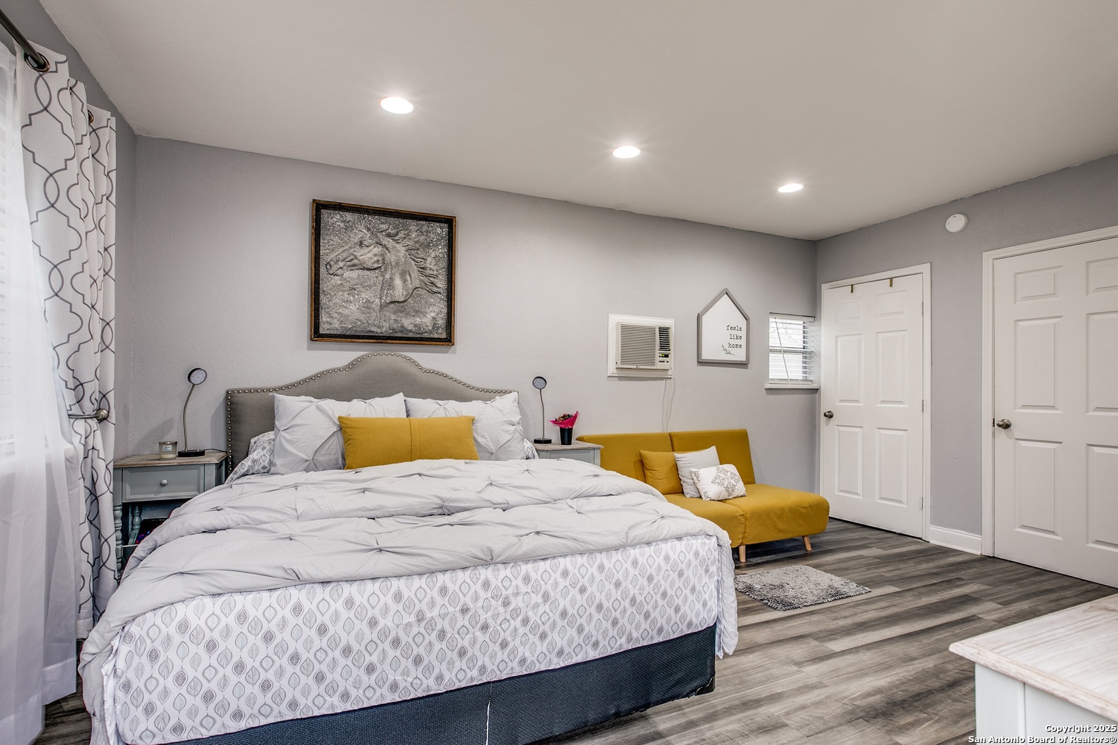 6531 Fox Run San Antonio TX 78233