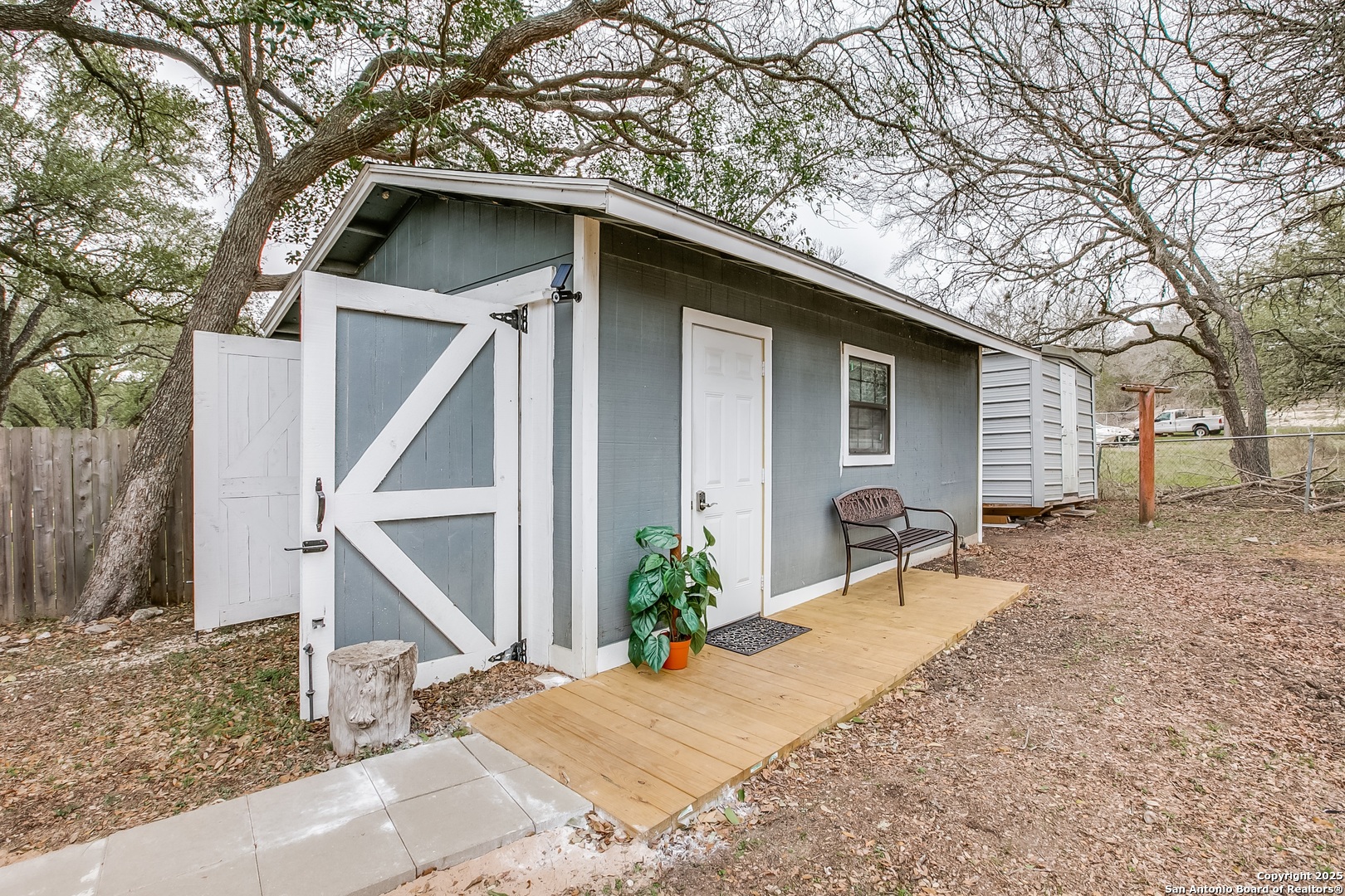 6531 Fox Run San Antonio TX 78233