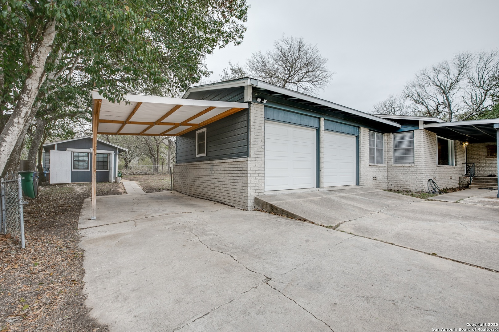 6531 Fox Run San Antonio TX 78233