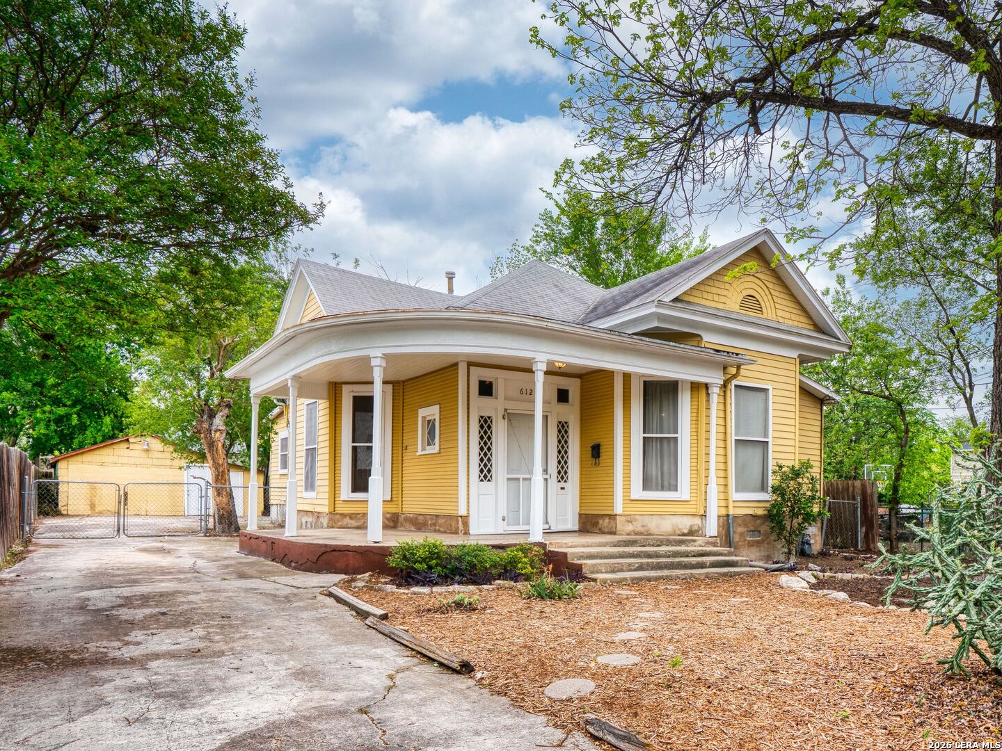612 N Pine Street San Antonio TX 78202
