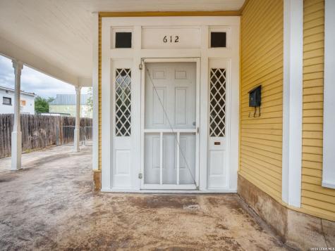 612 N Pine Street San Antonio TX 78202
