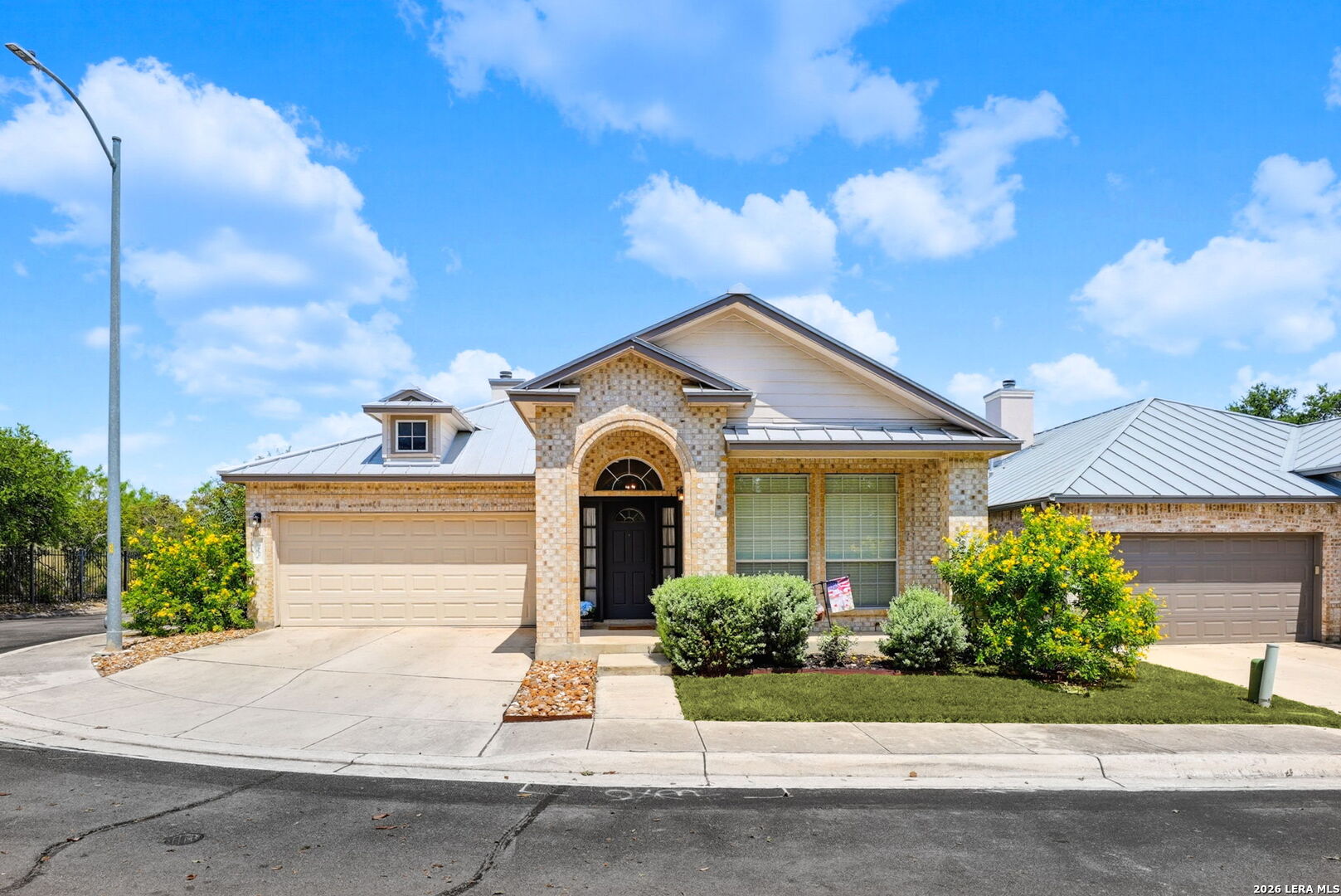 27 Fonthill Way San Antonio TX 78218