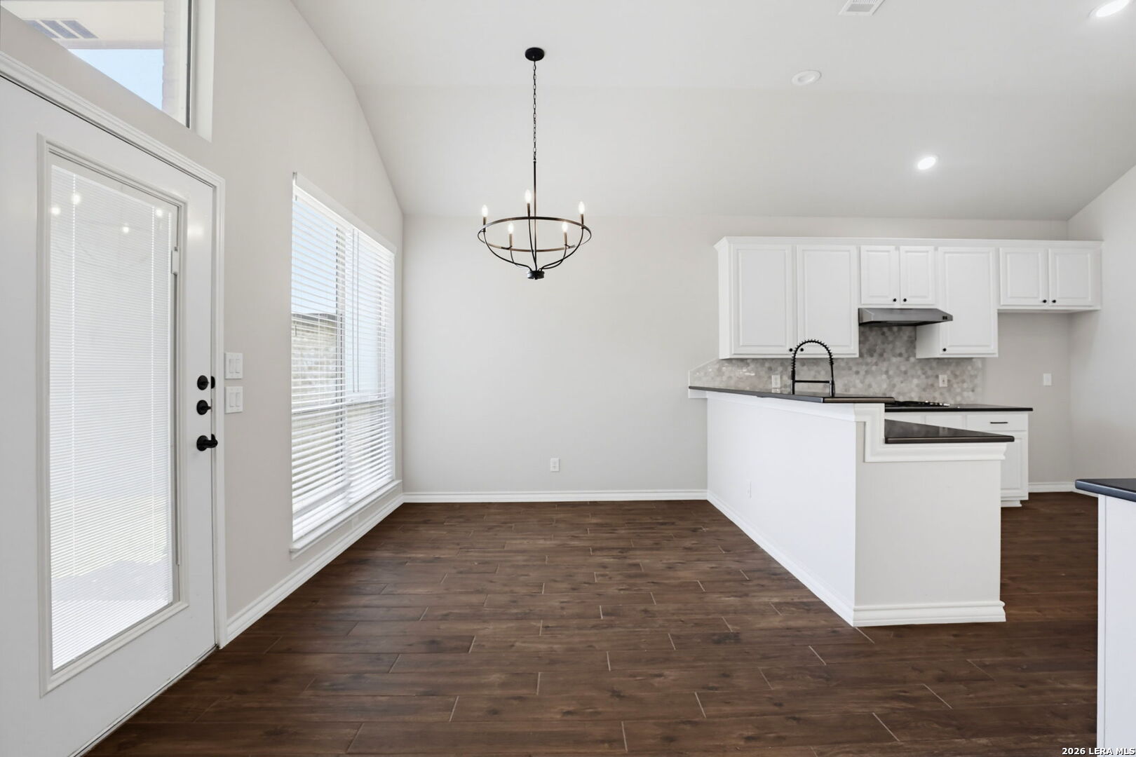 27 Fonthill Way San Antonio TX 78218