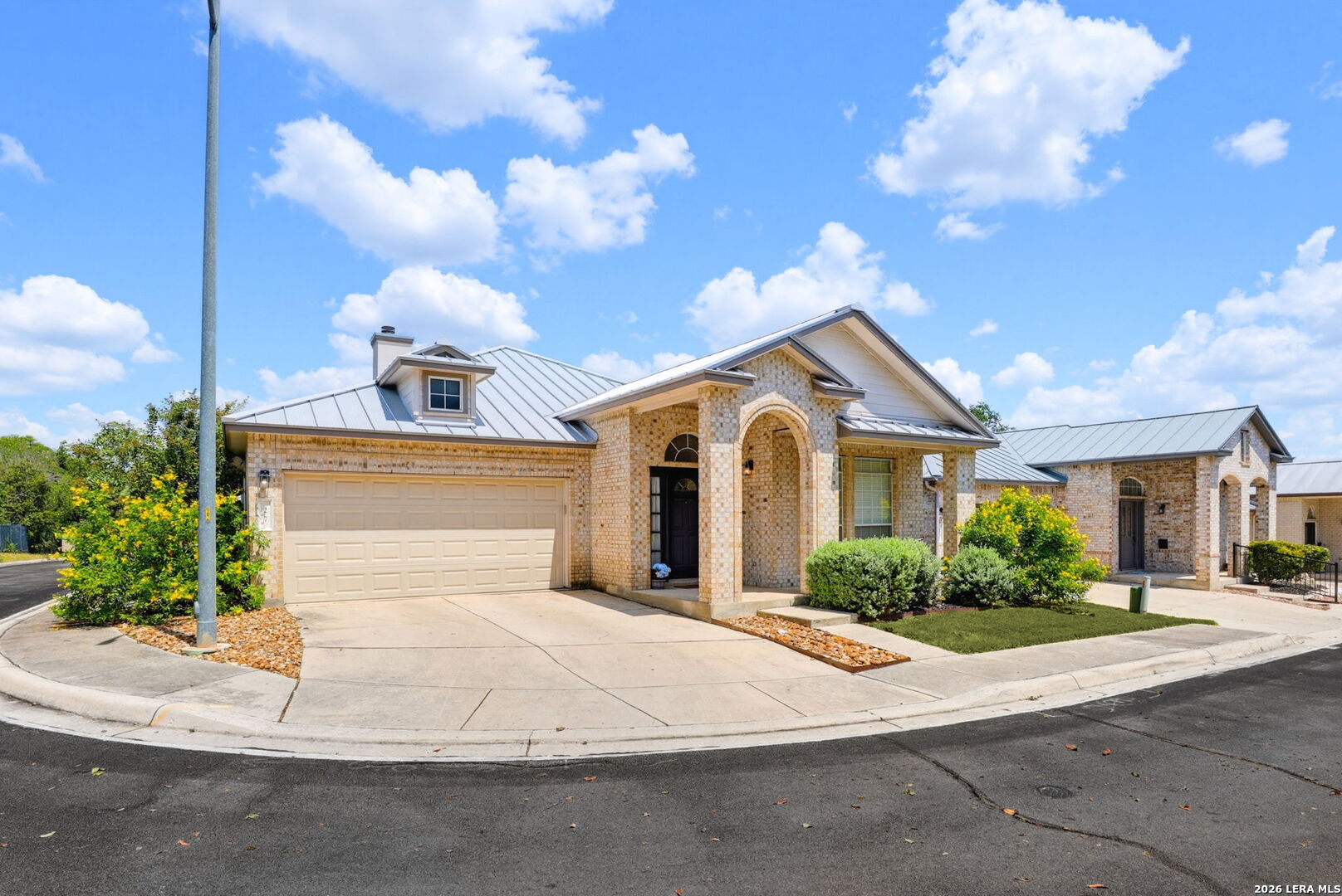 27 Fonthill Way San Antonio TX 78218