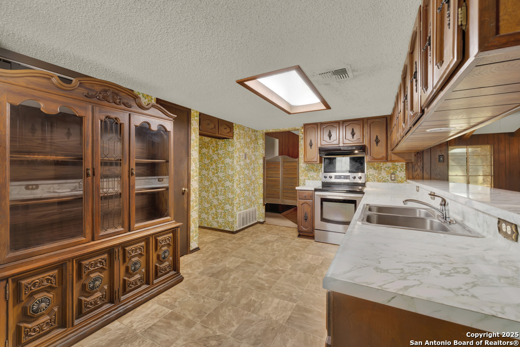 255 Brehm Lane Cibolo TX 78108
