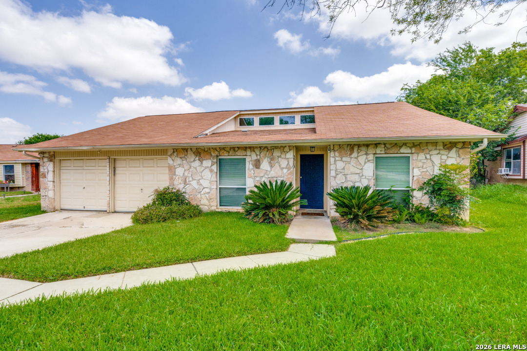 3513 Cliffside Drive Schertz TX 78108