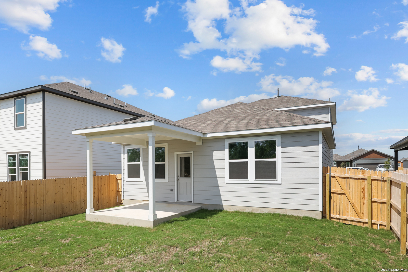 9934 Chavaneaux Landing San Antonio TX 78221