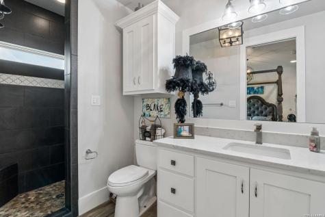 7 Muirfield Boerne TX 78006