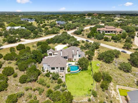 7 Muirfield Boerne TX 78006