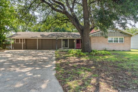 307 N Moss Street Seguin TX 78155