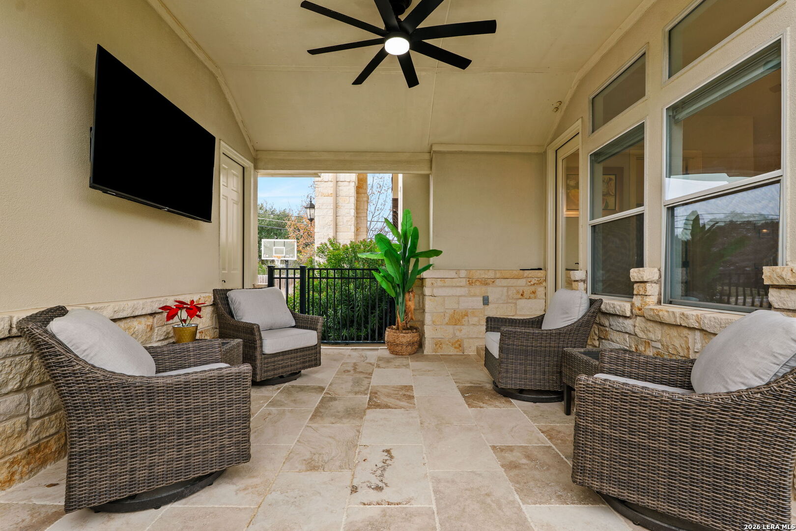 1017 Garraty Terrell Hills TX 78209