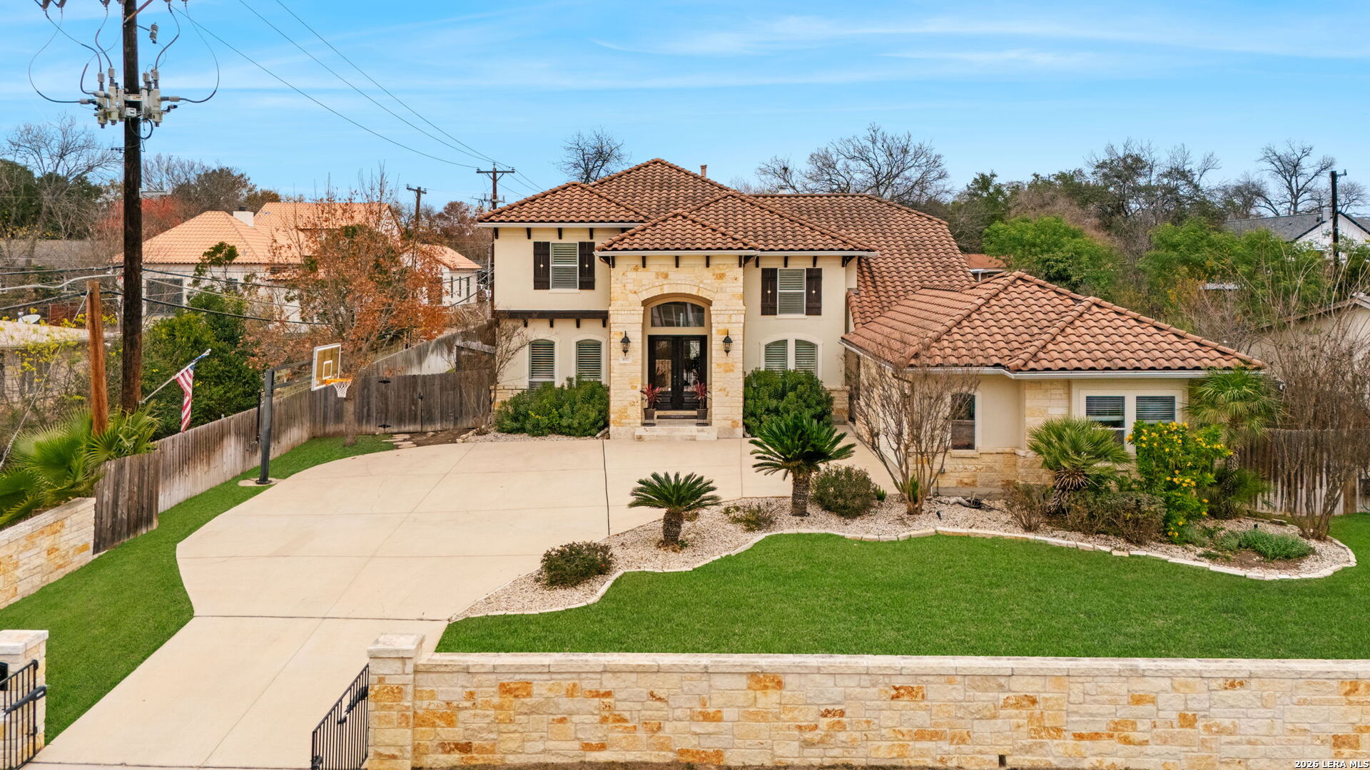 1017 Garraty Terrell Hills TX 78209